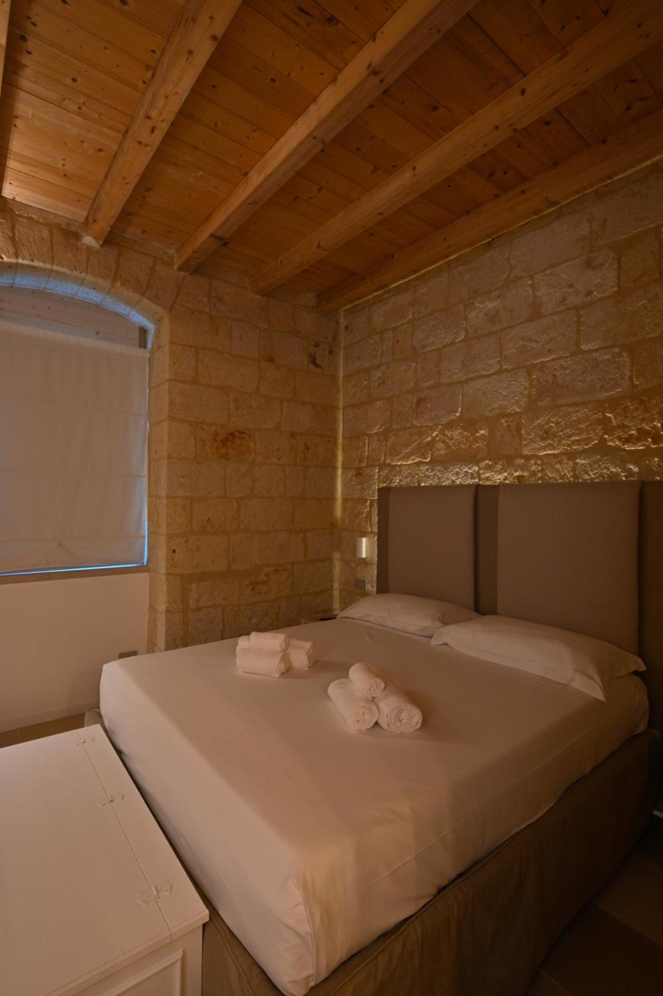 Palazzo Momi Bed & Breakfast Bari Luaran gambar