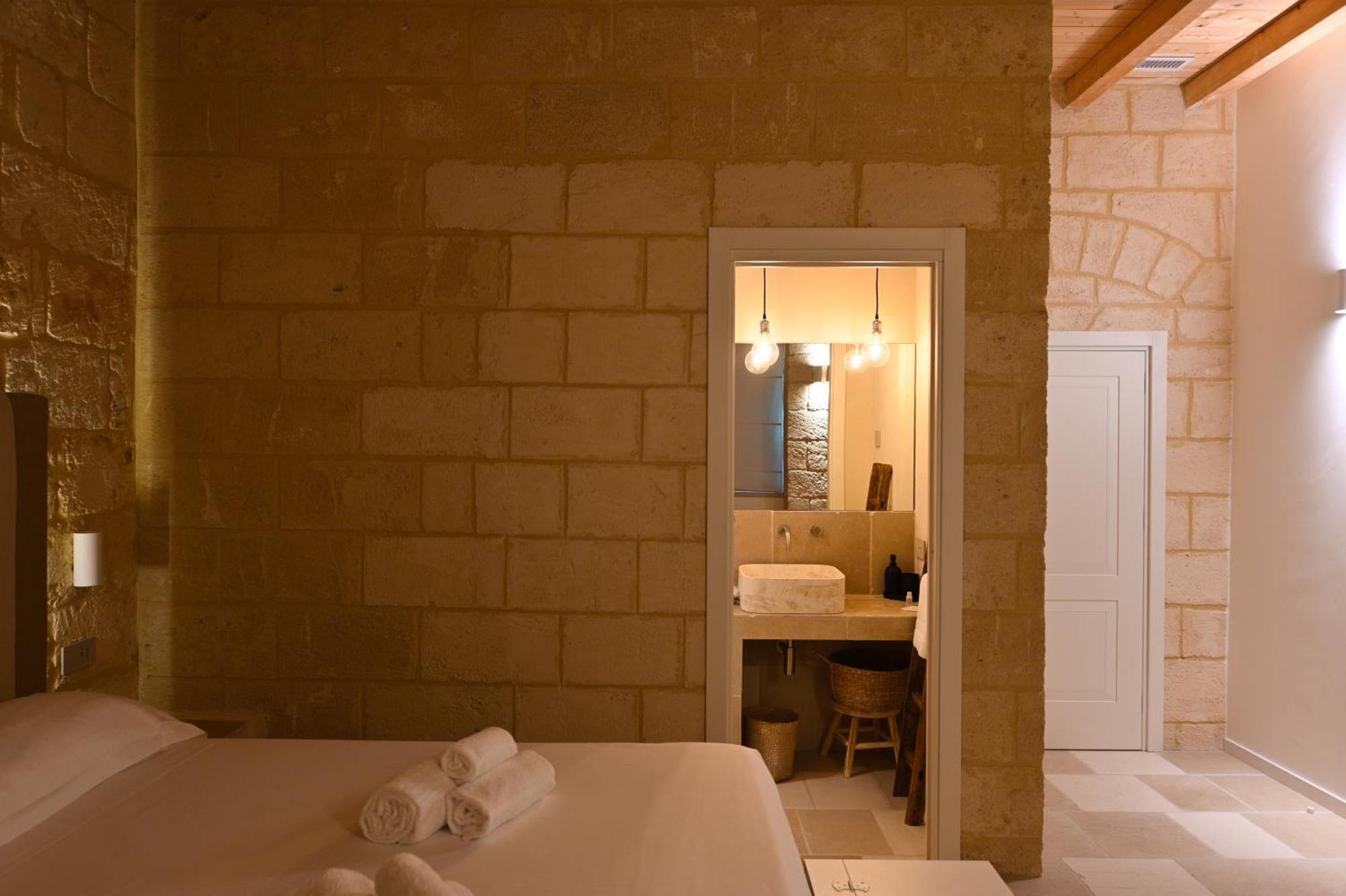 Palazzo Momi Bed & Breakfast Bari Luaran gambar